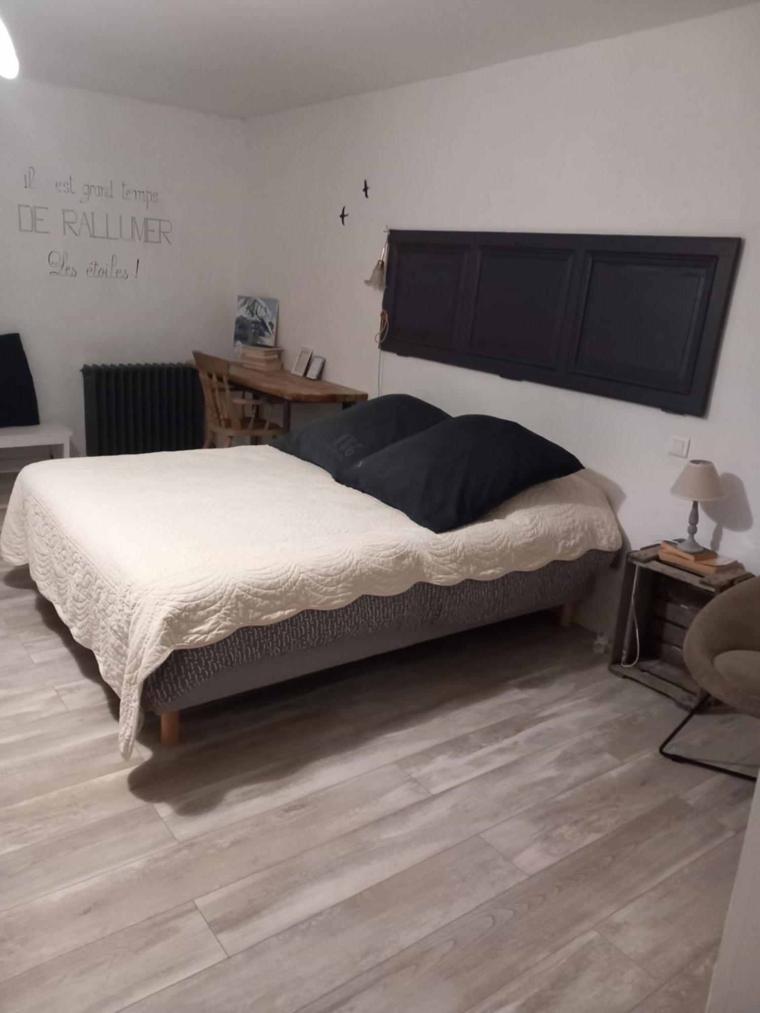 Les Tilleuls Saint-Jean-d'Avelanne Eksteriør billede